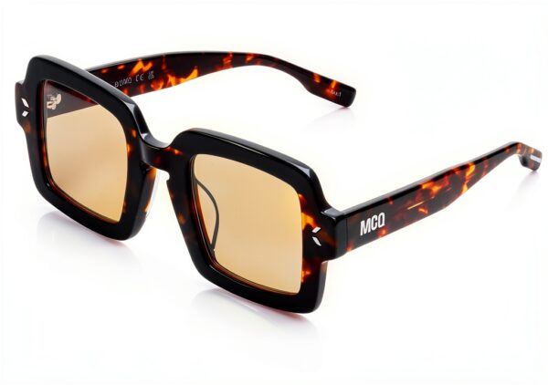 Lunettes de soleil Alexander McQueen MQ0326S design élégant